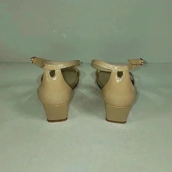 Stuart Weitzman Nudistcurve 50 Wedge - Picture 4 of 5